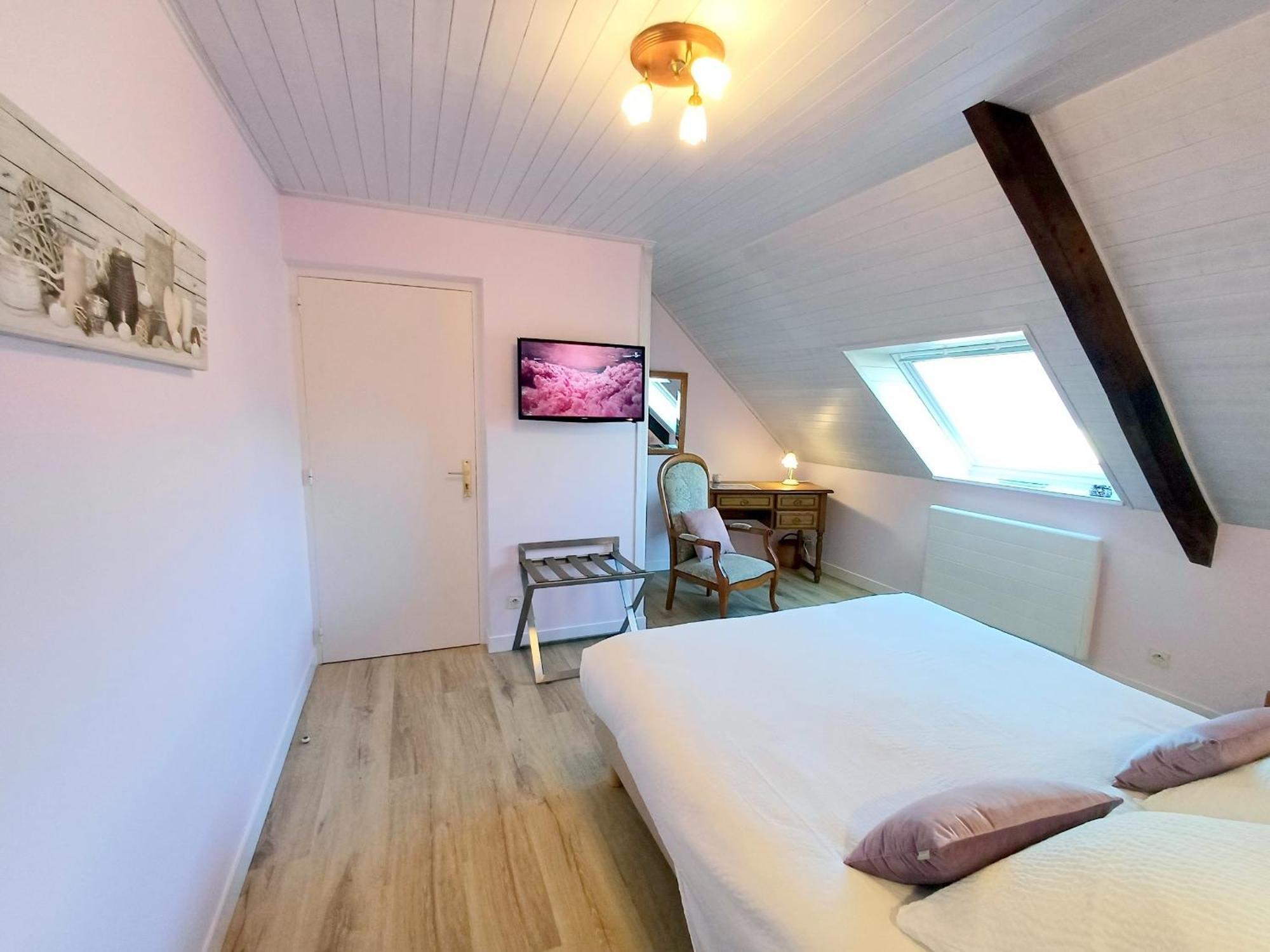 Au Calme A 10Mn Des Baies De Douarnenez Et Audierne Avec Cuisine A Disposition Mahalon Eksteriør billede