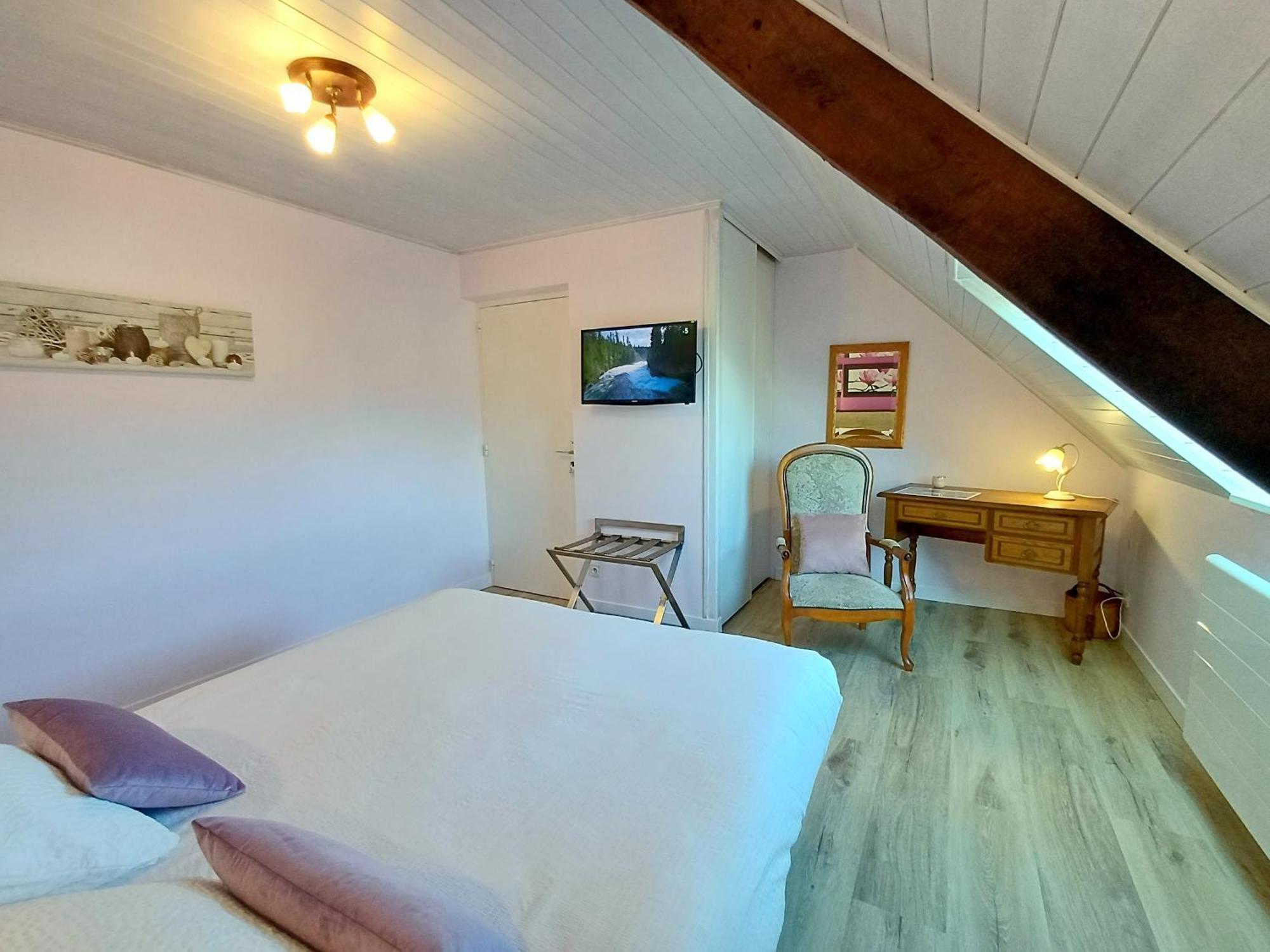 Au Calme A 10Mn Des Baies De Douarnenez Et Audierne Avec Cuisine A Disposition Mahalon Eksteriør billede
