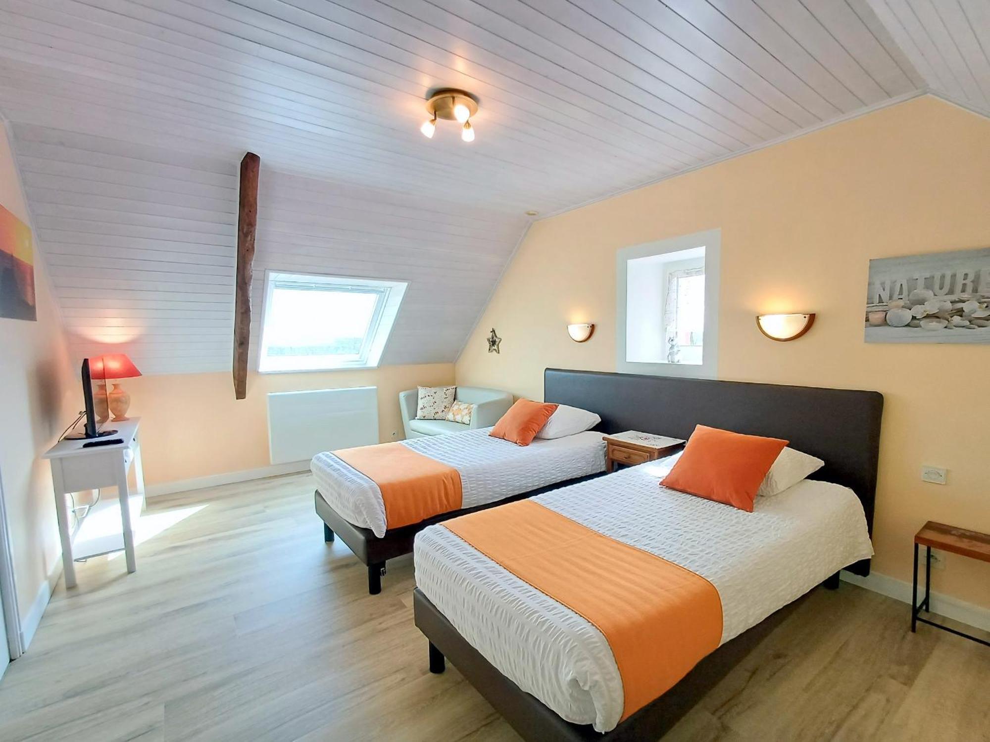 Au Calme A 10Mn Des Baies De Douarnenez Et Audierne Avec Cuisine A Disposition Mahalon Eksteriør billede
