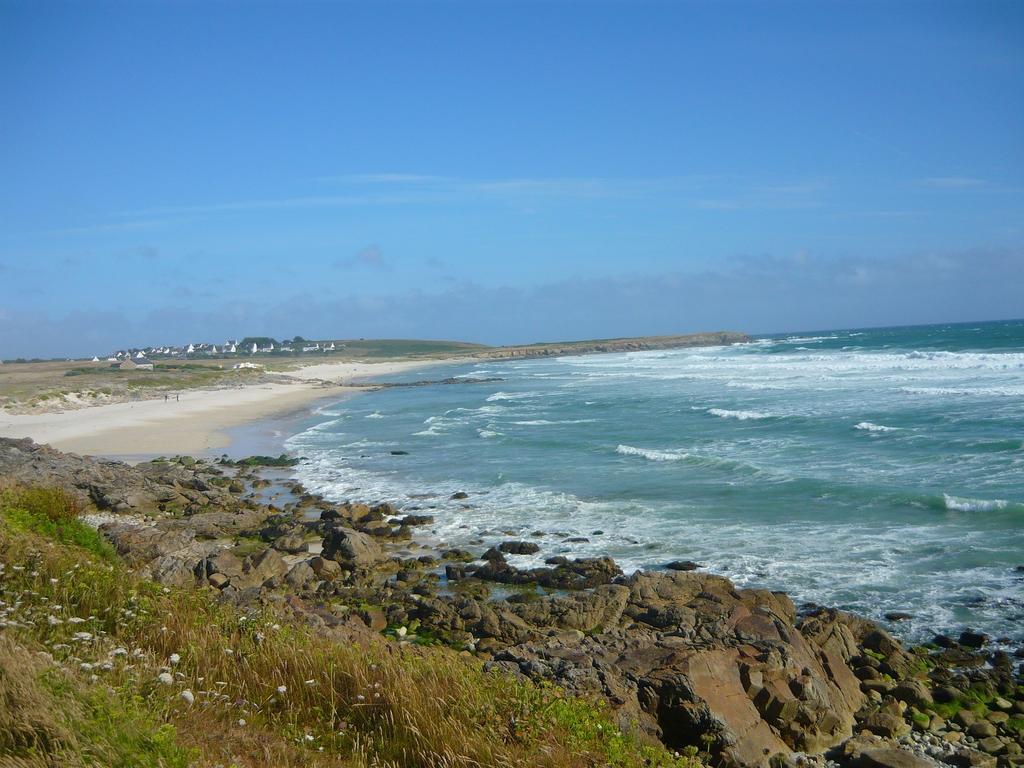 Au Calme A 10Mn Des Baies De Douarnenez Et Audierne Avec Cuisine A Disposition Mahalon Eksteriør billede