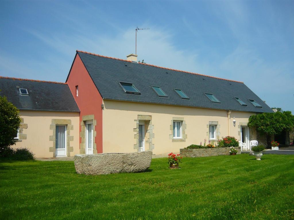 Au Calme A 10Mn Des Baies De Douarnenez Et Audierne Avec Cuisine A Disposition Mahalon Eksteriør billede